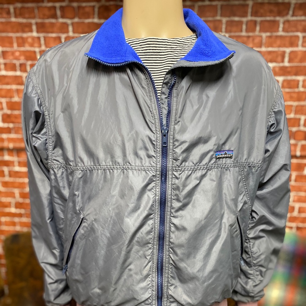 Patagonia vintage gray nylon jacket size L